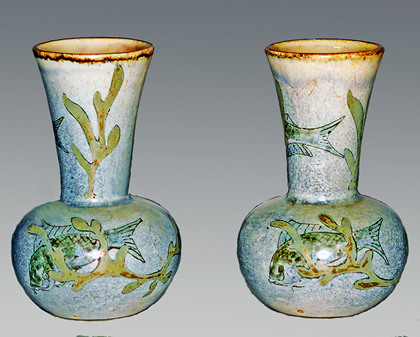 Nr.: 108, On offer decorative pottery made by Holland Utrecht, Description: couple Plateel miniature vases, Height 8,9 cm width 6 cm, period: Year 1893-1920, Decorator : unknown, 